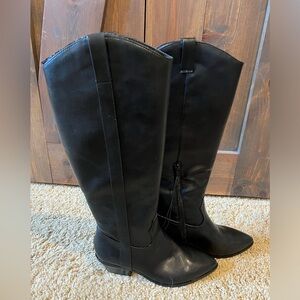 Universal Thread Sadie Boots